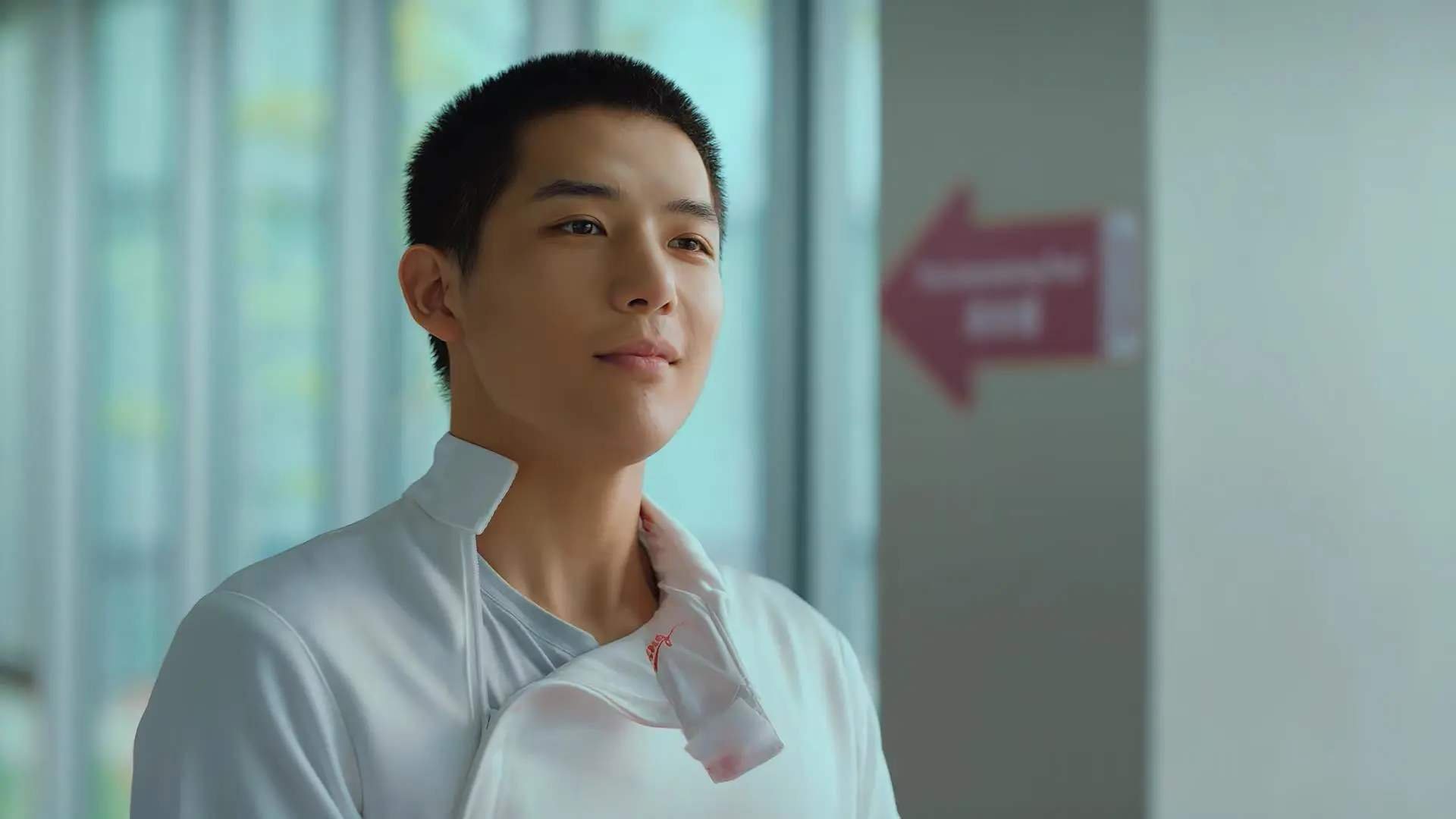 独行侠发布幕后纪录展示球队集训全貌,独行侠队球馆